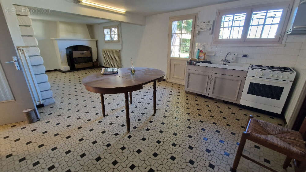 Maison à SAINT-GERMAIN-DES-PRES