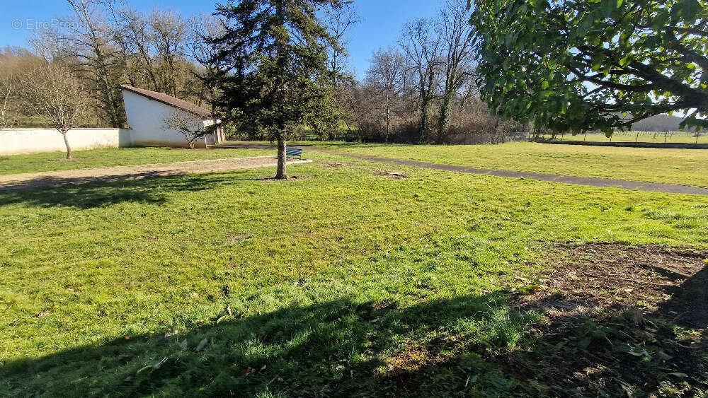 Maison à SAINT-GERMAIN-DES-PRES