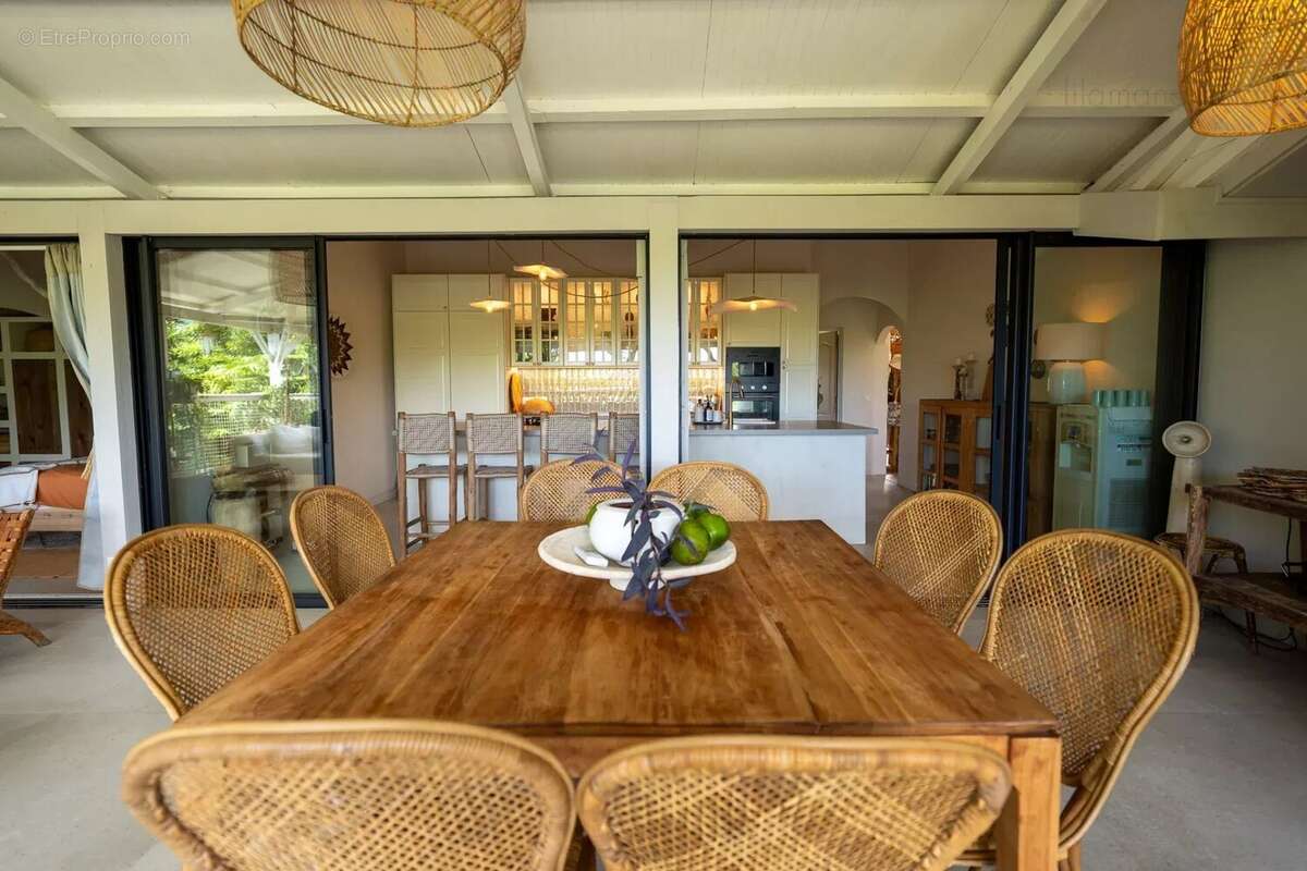 Maison à SAINT-FRANCOIS