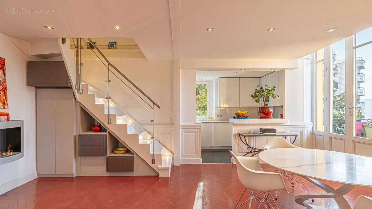 Appartement à AIX-LES-BAINS