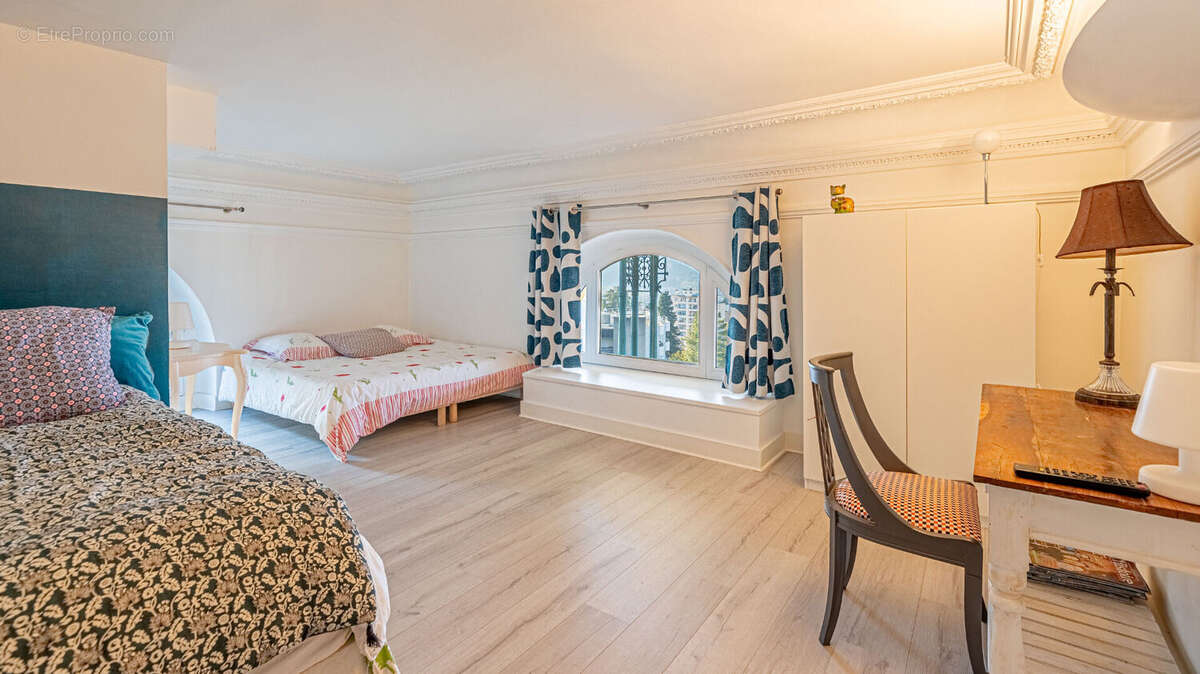 Appartement à AIX-LES-BAINS