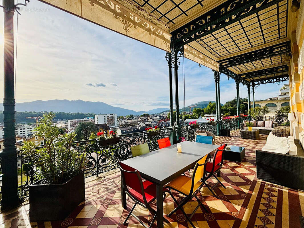 Appartement à AIX-LES-BAINS