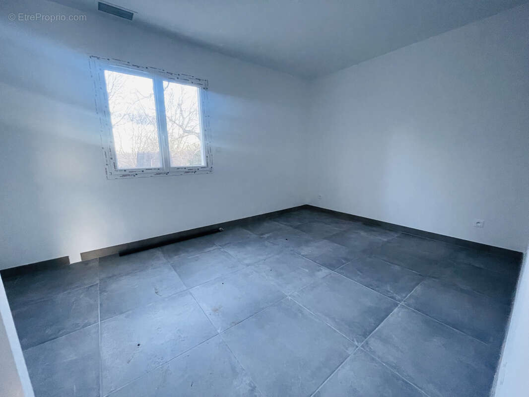 Maison à SAINT-ALBAN-AURIOLLES