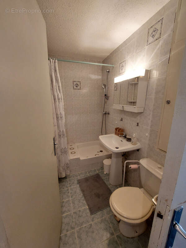 Appartement à UVERNET-FOURS