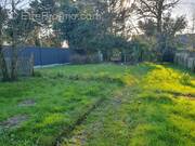 Terrain à SAINT-MALO-DE-GUERSAC