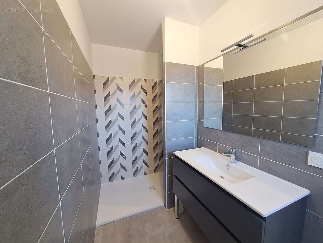 Maison à SAINT-CYPRIEN