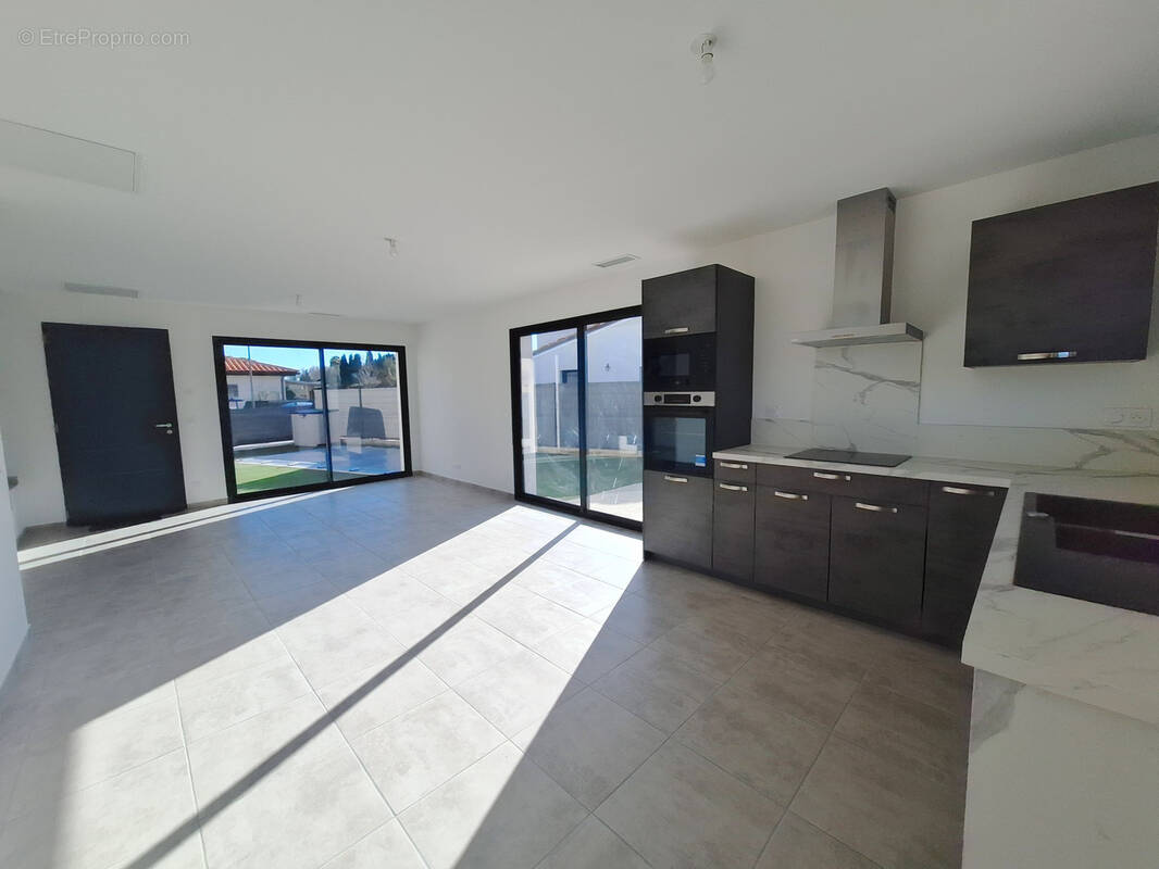 Maison à SAINT-CYPRIEN