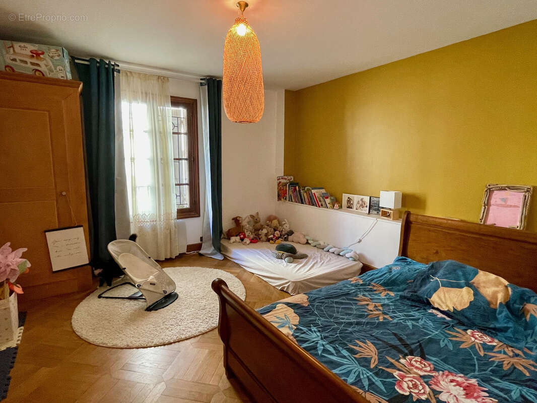 Maison à VILLENEUVE-DE-LA-RAHO