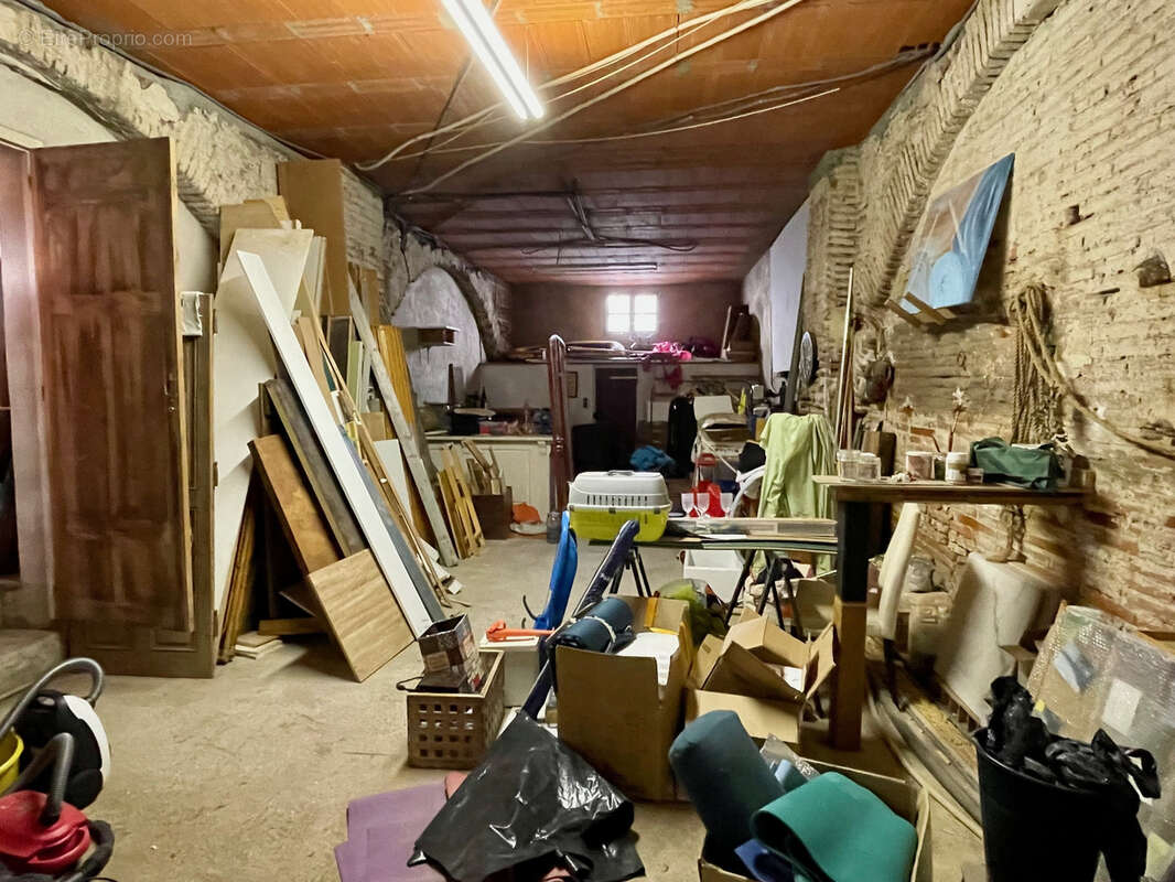 Maison à VILLENEUVE-DE-LA-RAHO