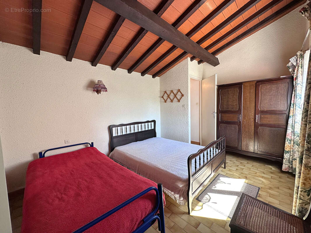 Maison à SAINT-CYPRIEN