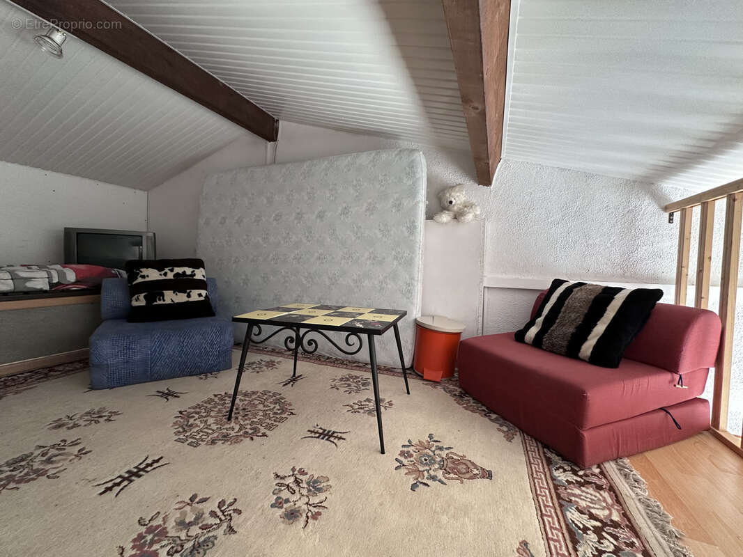 Maison à SAINT-CYPRIEN