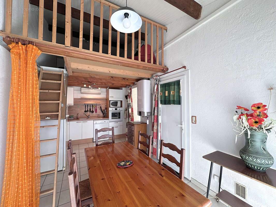 Maison à SAINT-CYPRIEN