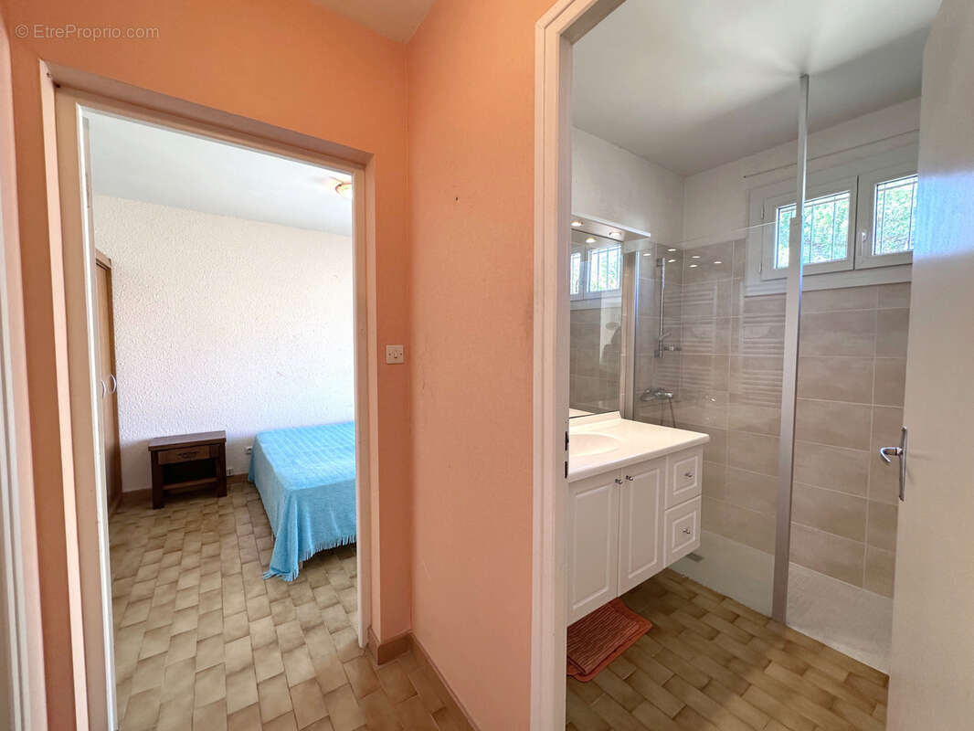 Maison à SAINT-CYPRIEN