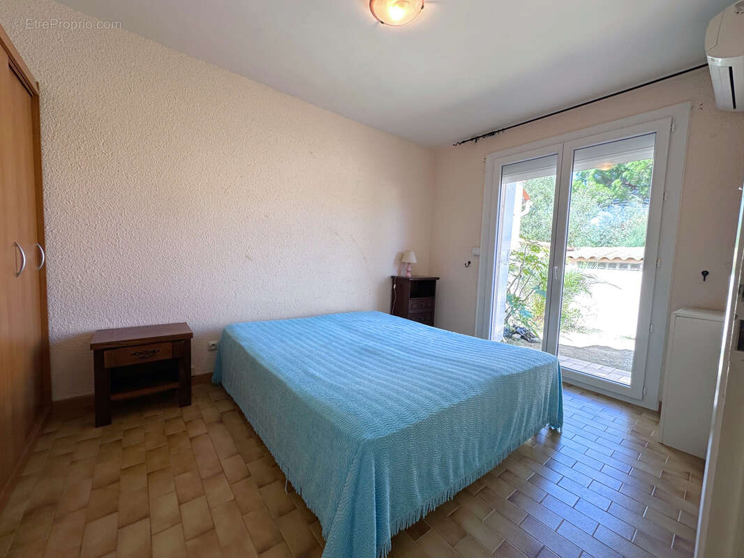 Maison à SAINT-CYPRIEN