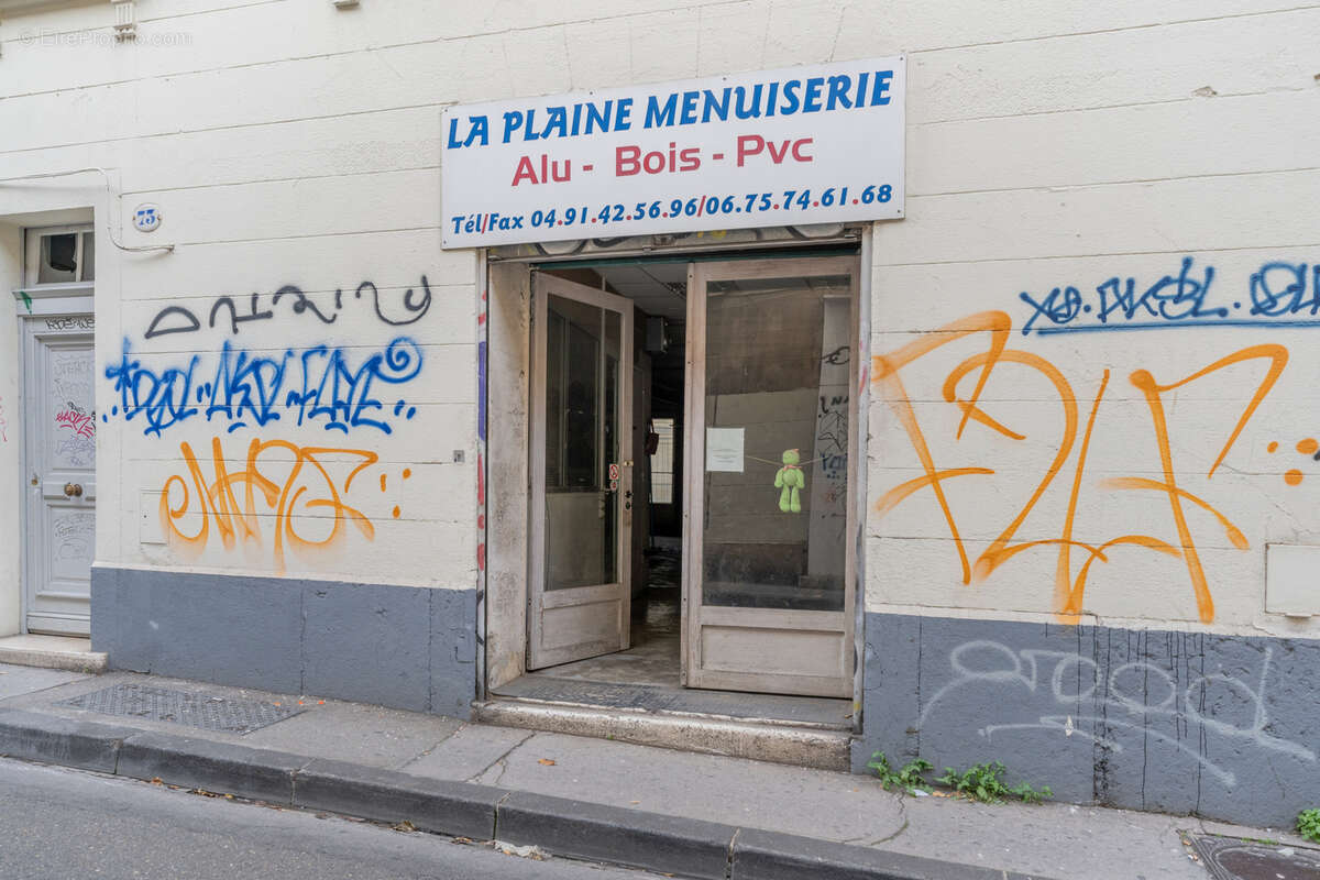 Commerce à MARSEILLE-5E