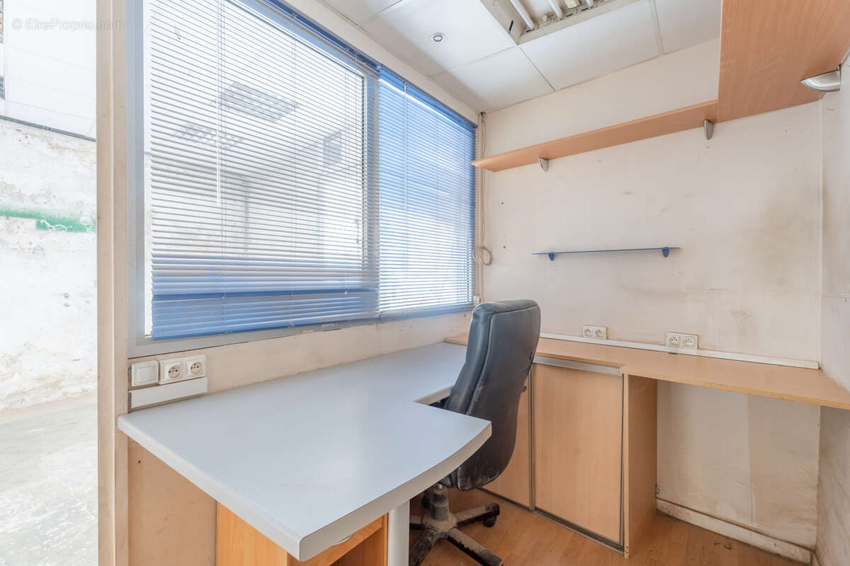 Commerce à MARSEILLE-5E