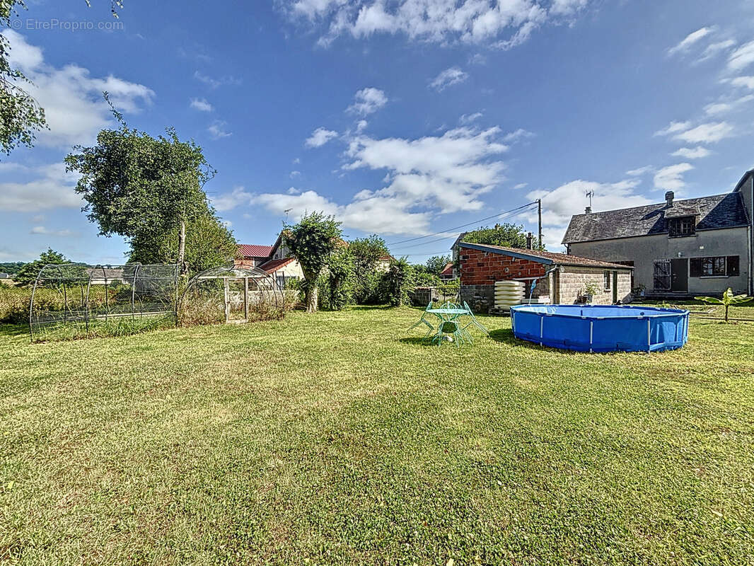 Maison à SAINTE-MARGUERITE-D&#039;ELLE