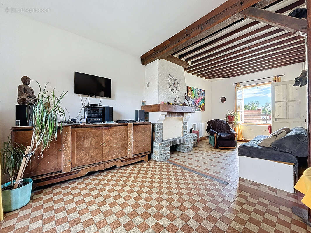 Maison à SAINTE-MARGUERITE-D&#039;ELLE