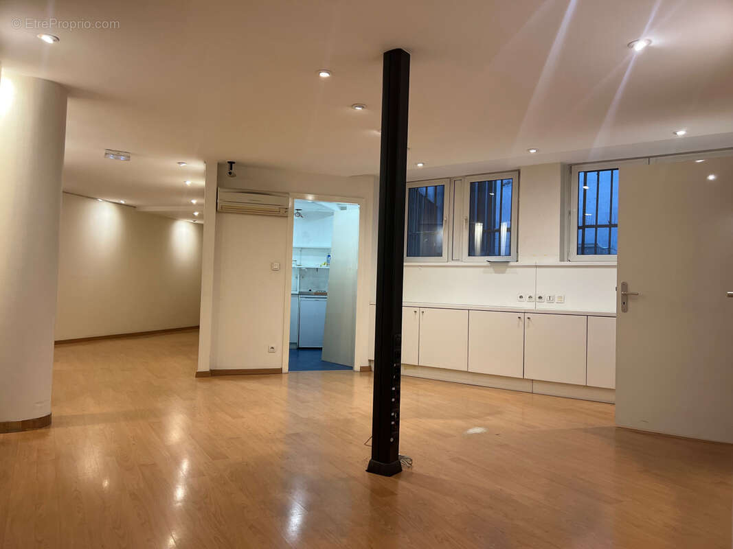 Réception - Commerce à STRASBOURG