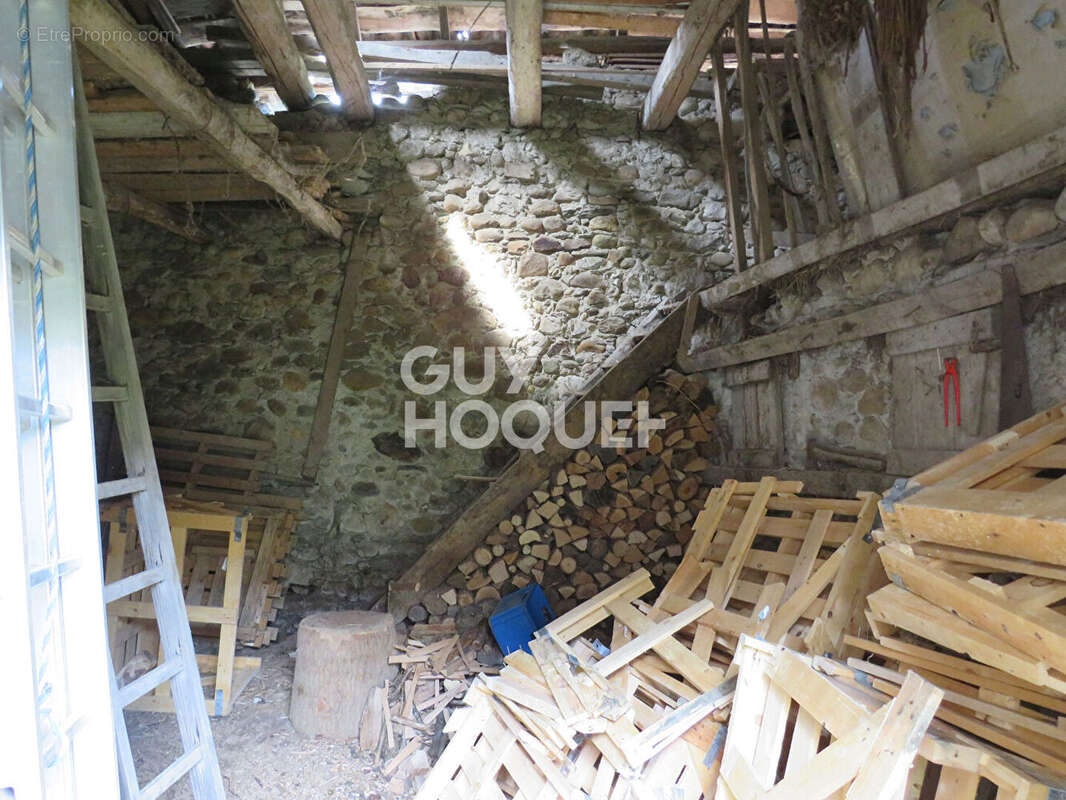 Maison à CHAPAREILLAN