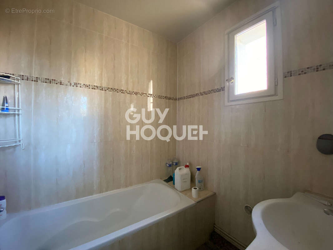 Maison à LE BLANC-MESNIL