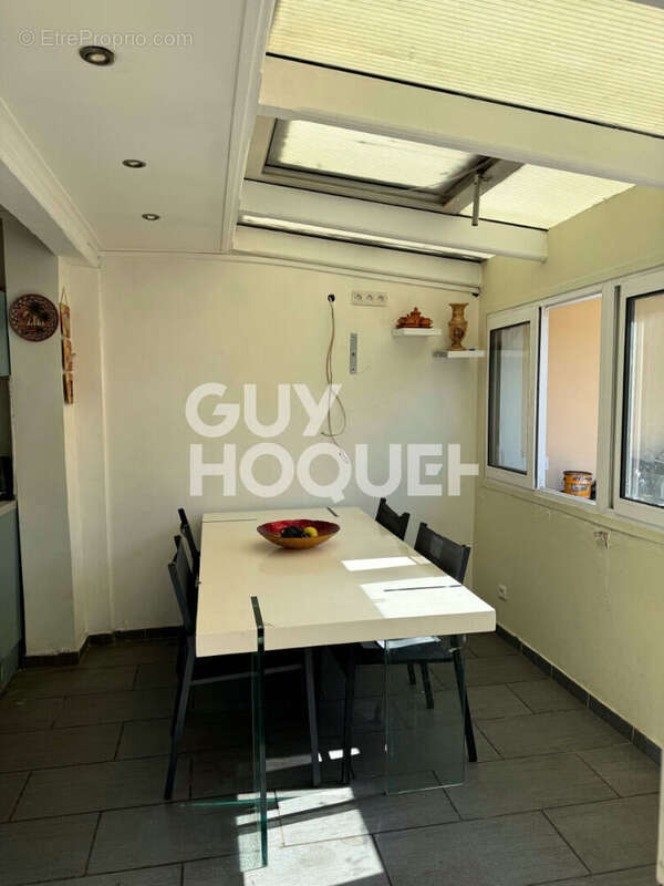 Maison à LE BLANC-MESNIL