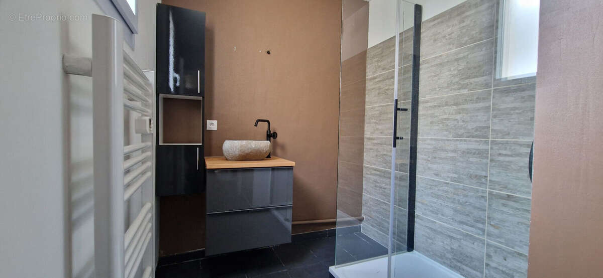 Appartement à SAINT-LOUIS-DE-MONTFERRAND