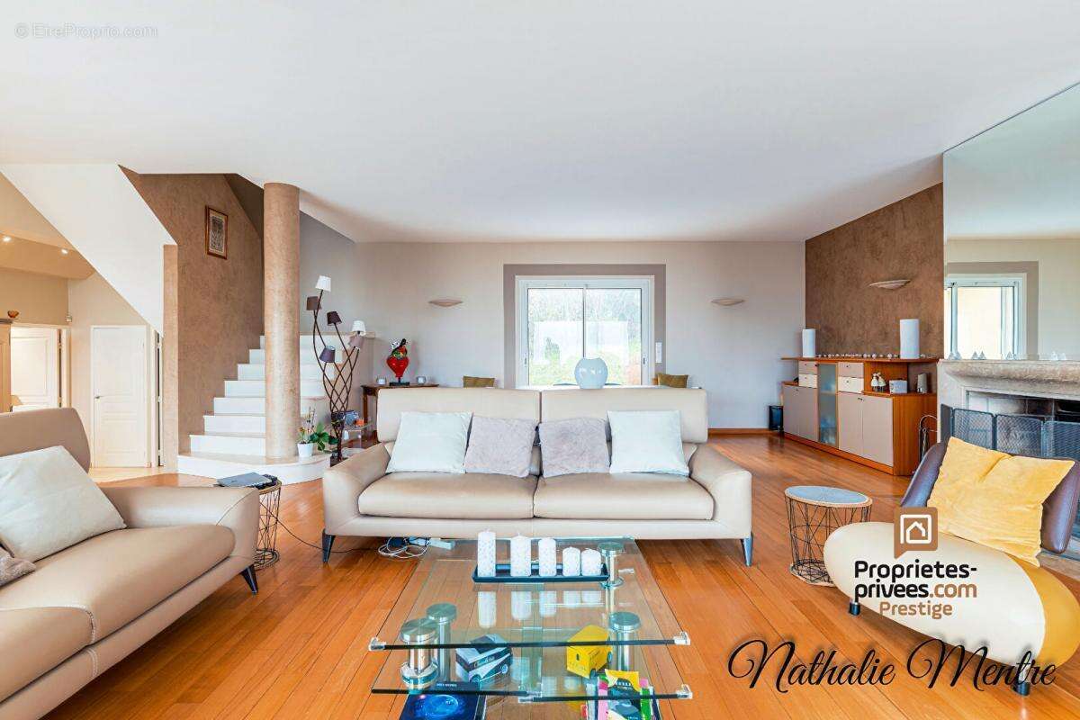 Maison à SAINT-DIDIER-AU-MONT-D&#039;OR