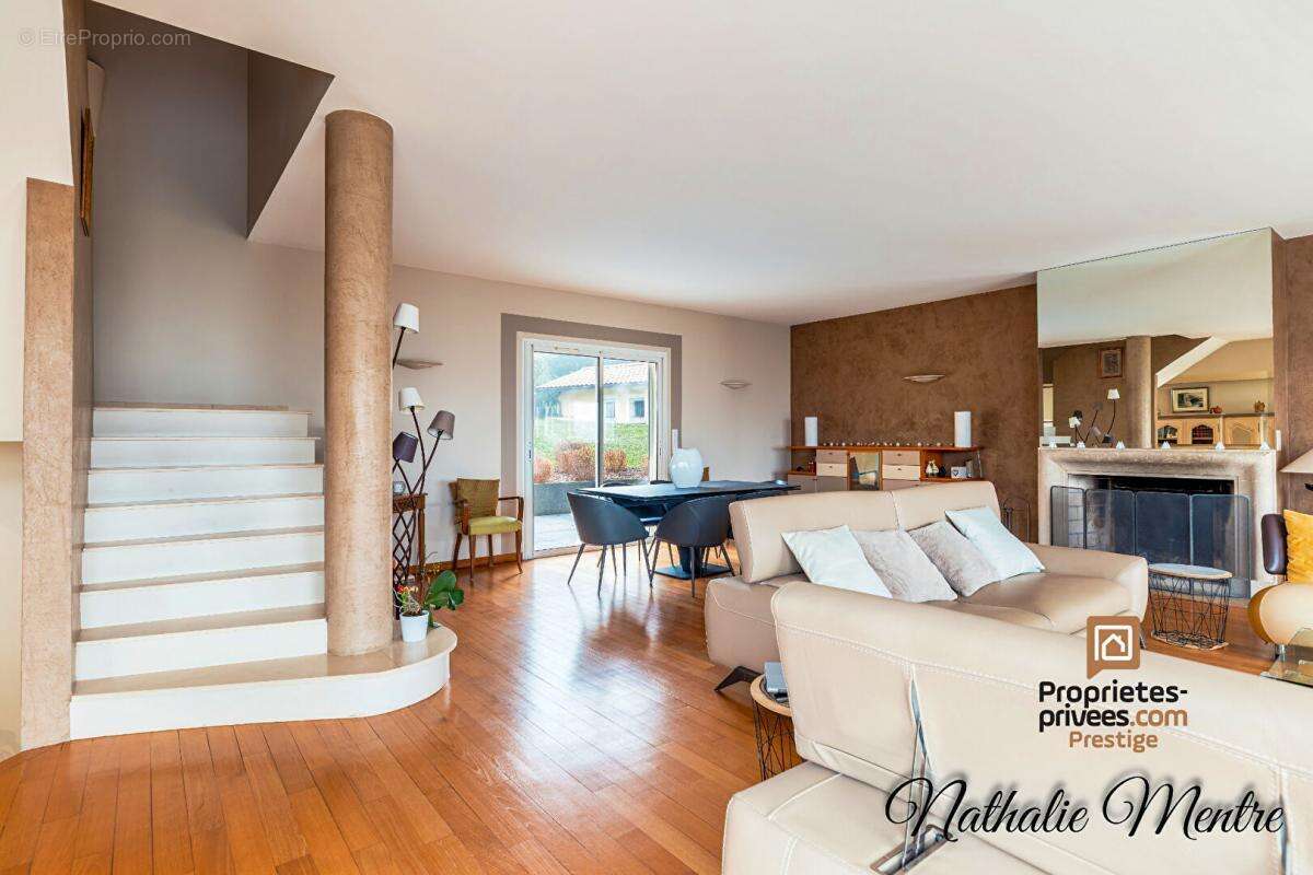 Maison à SAINT-DIDIER-AU-MONT-D&#039;OR