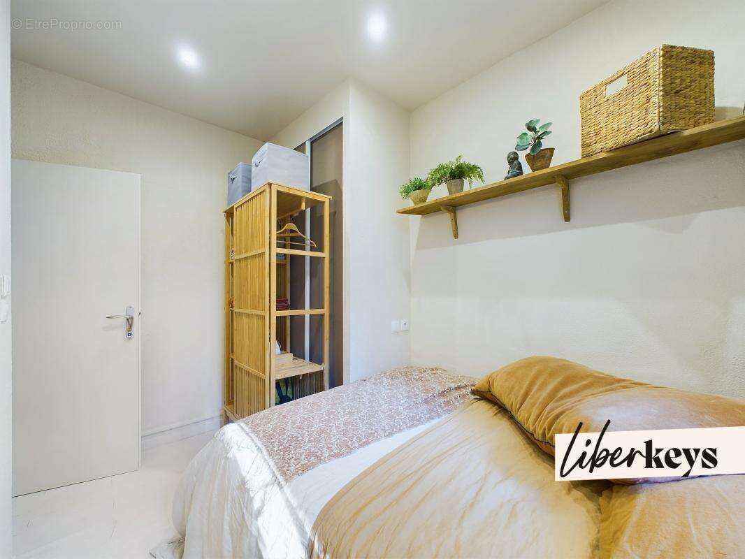 Appartement à MARSEILLE-6E