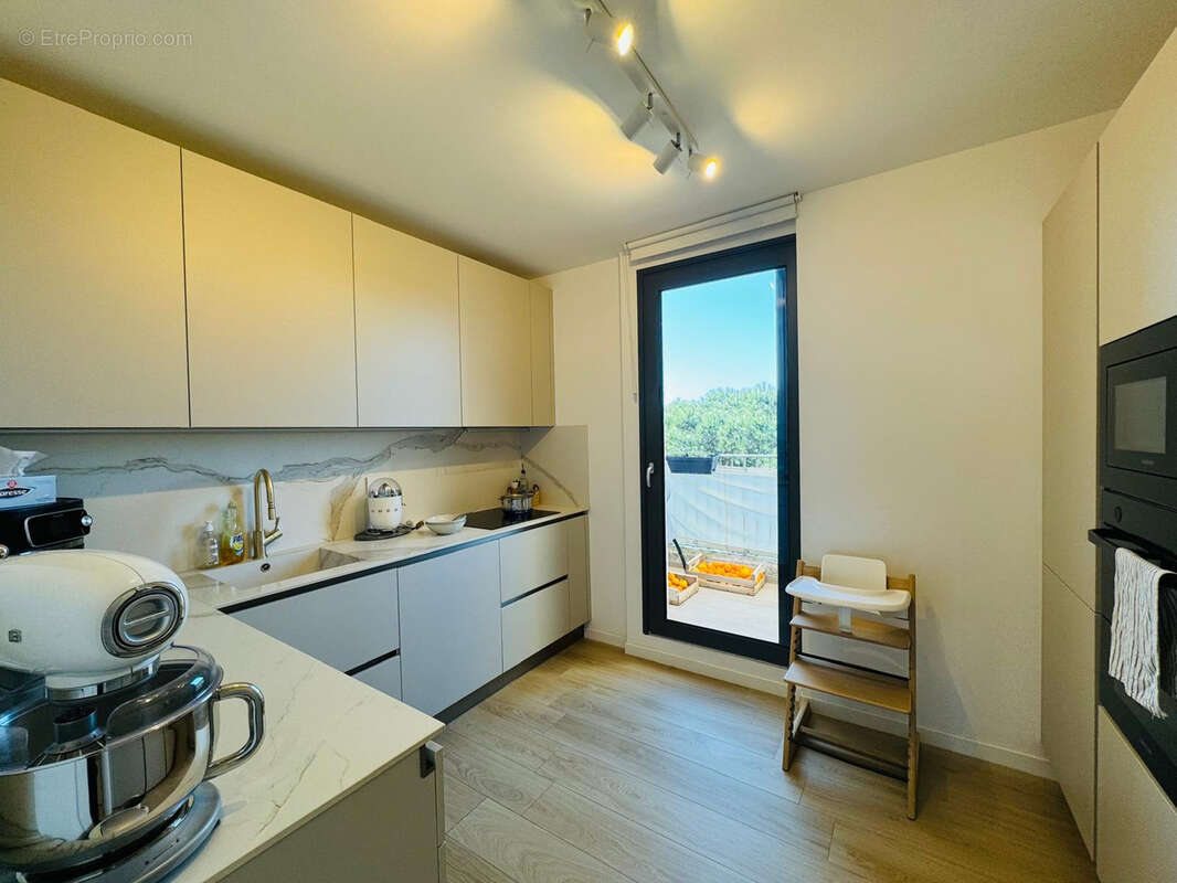 Appartement à COGOLIN