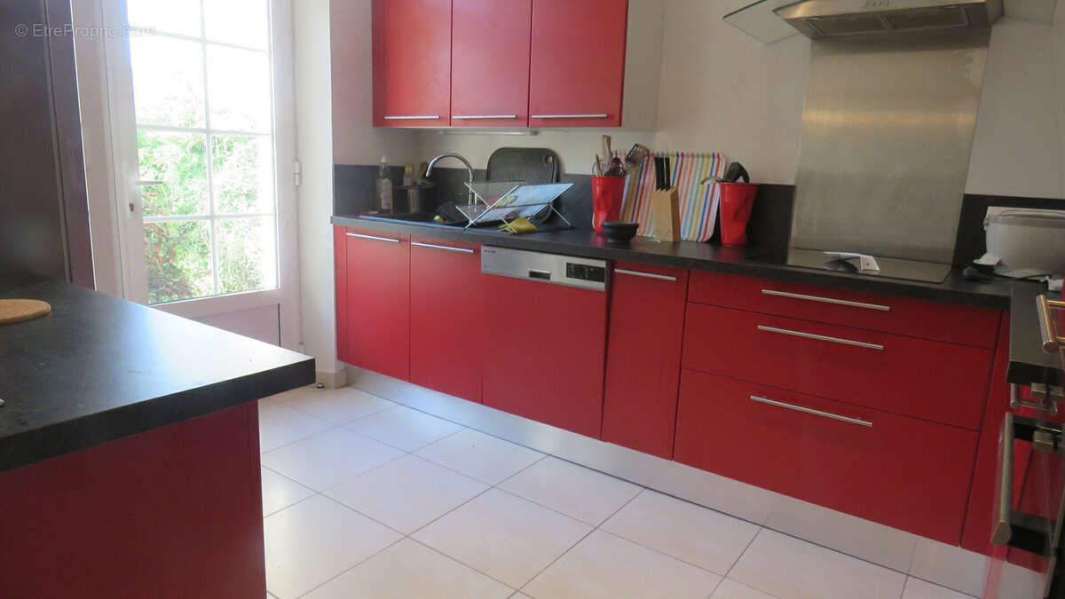 Maison à CHERVEIX-CUBAS