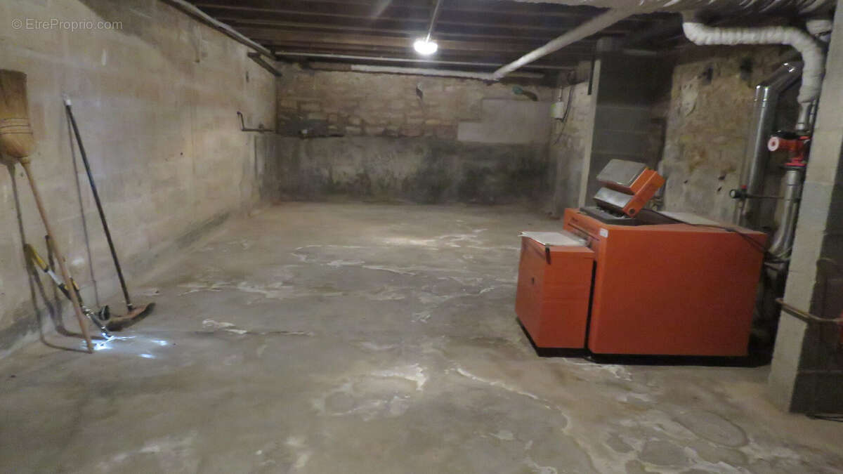 Maison à CHERVEIX-CUBAS