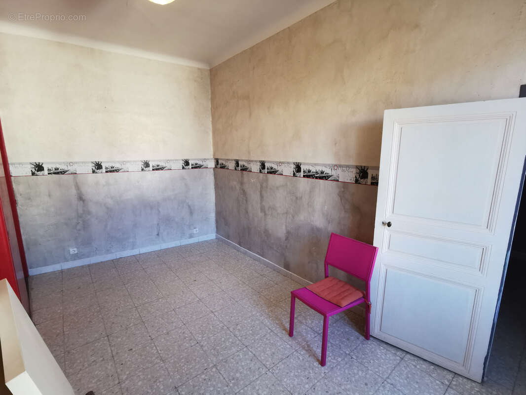 Maison à SAINT-GILLES