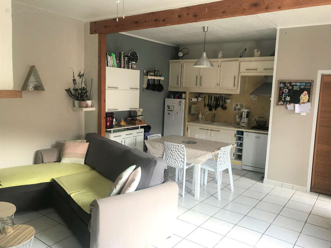 Maison à SAINT-GILLES