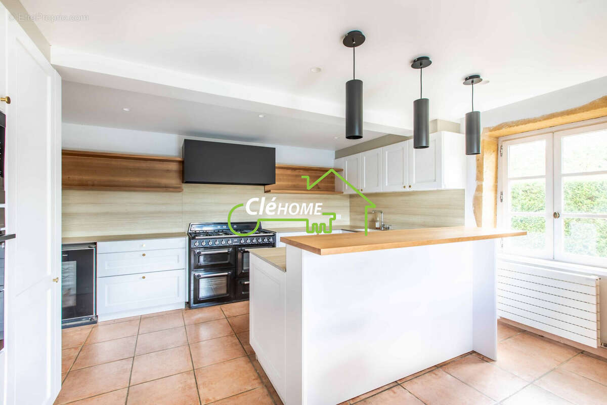 Maison à SAINT-GERMAIN-SUR-L&#039;ARBRESLE