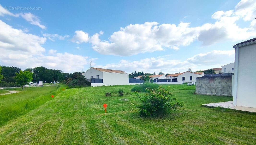 Terrain à BREUILLET