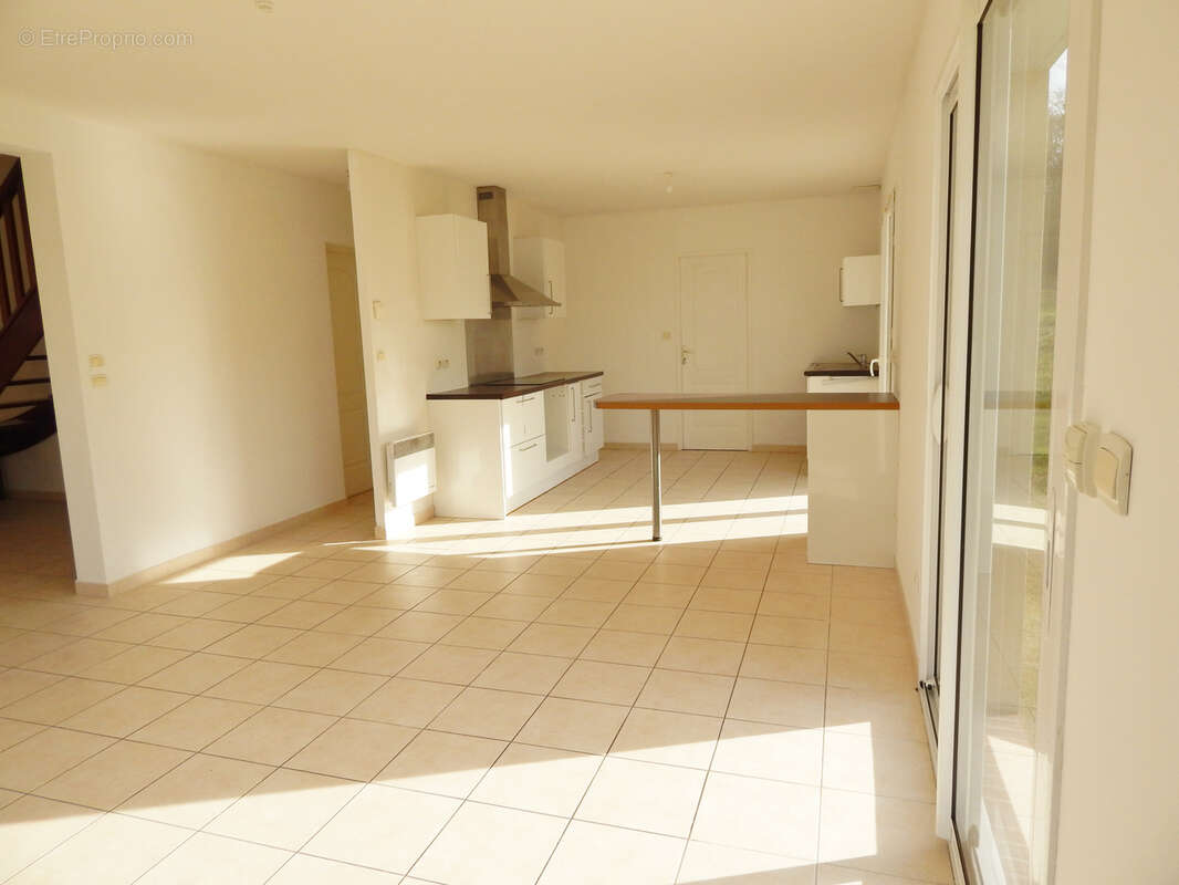 Maison à BOURNEVILLE