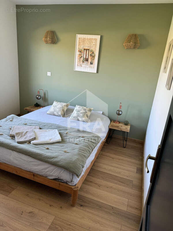 Maison à SAINT-EMILION