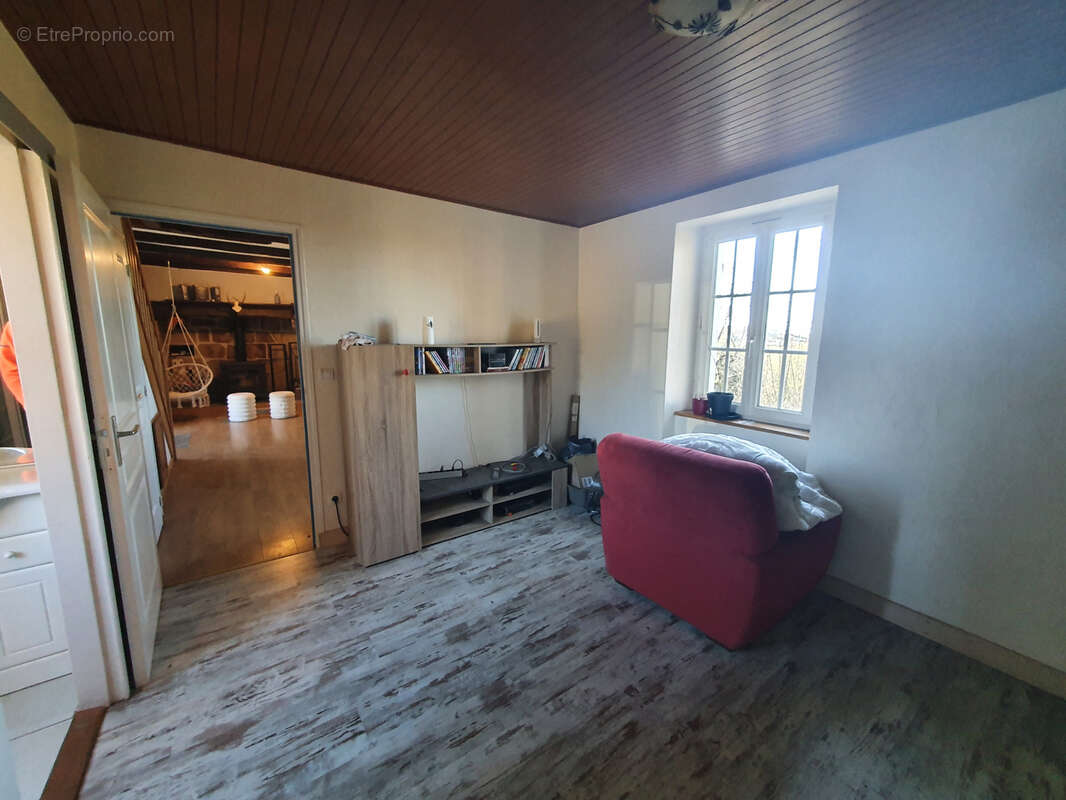 Maison à SAINT-JULIEN-AUX-BOIS