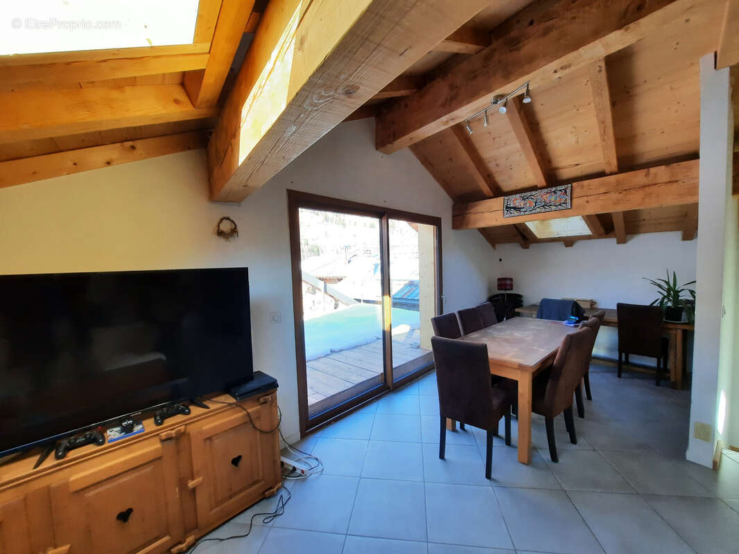 Maison à SAINT-MARTIN-DE-BELLEVILLE