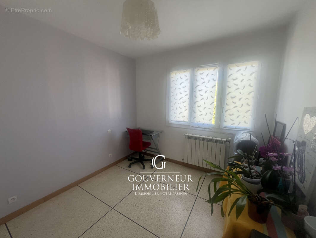 Appartement à SAINT-JEAN-DE-VEDAS