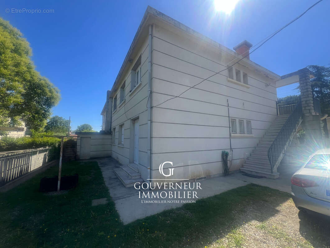 Appartement à SAINT-JEAN-DE-VEDAS