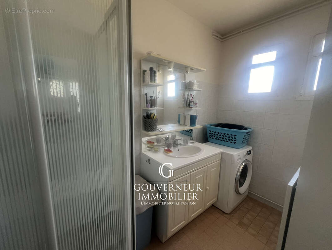 Appartement à SAINT-JEAN-DE-VEDAS