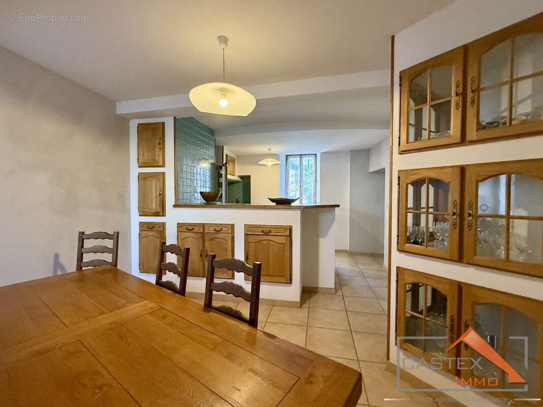 Maison à POINTIS-INARD