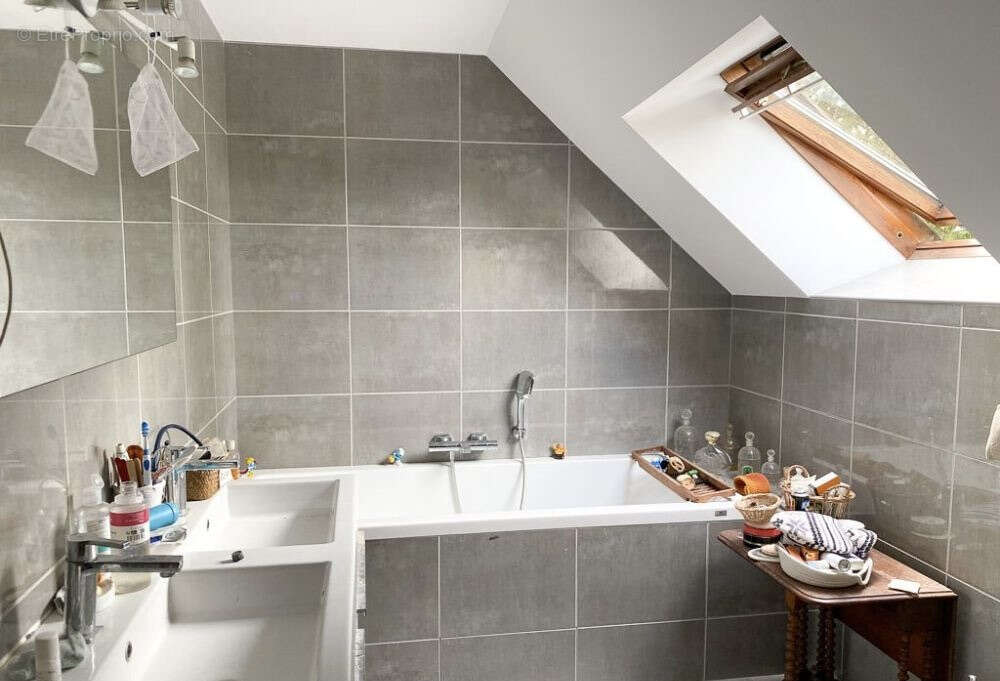 Maison à BAZOUGES-SUR-LE-LOIR