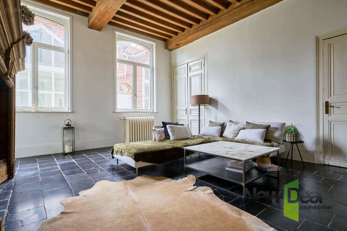 Maison à SAINT-AMAND-LES-EAUX