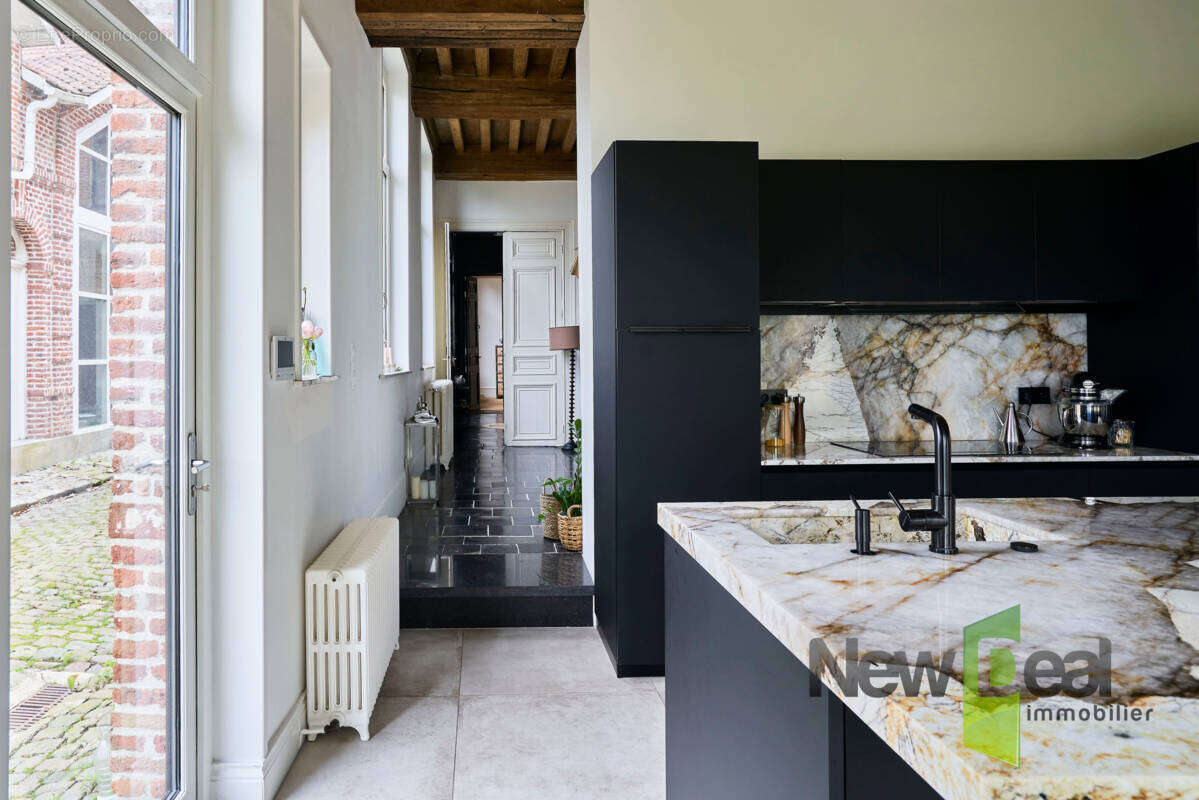 Maison à SAINT-AMAND-LES-EAUX