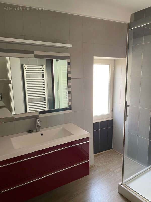 Appartement à CHARLIEU