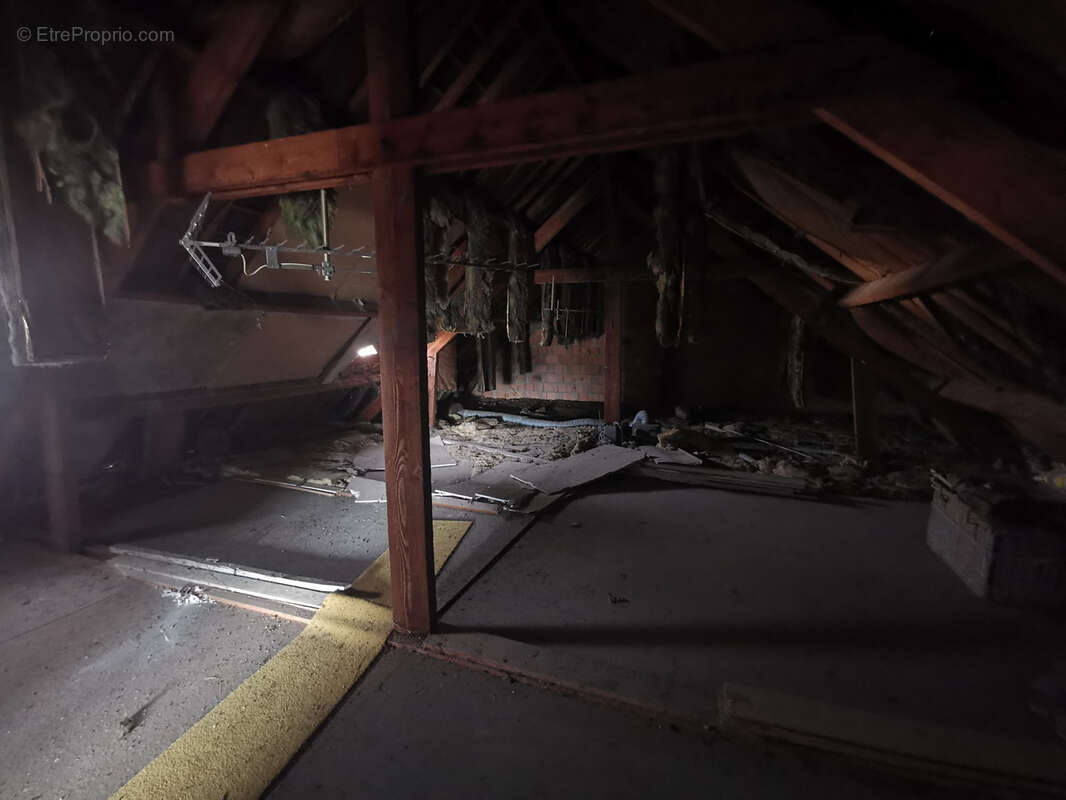 Maison à LA SUZE-SUR-SARTHE